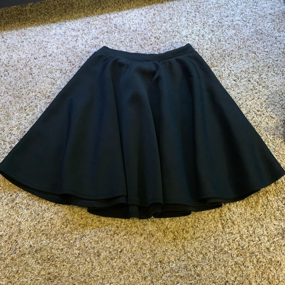 black ruffle skirt